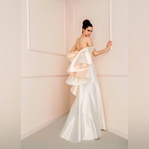 Antonio Riva | Wedding Dress | Authentic | never worn | tags attached